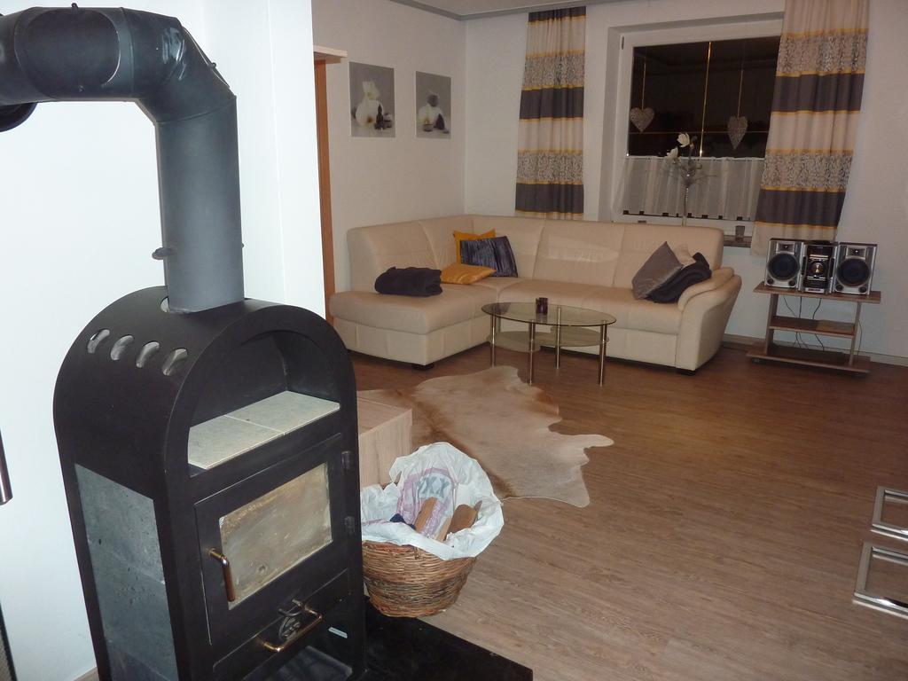 Ferienwohnung Mit Blick Auf Die Buchensteinwand 霍赫菲尔岑 外观 照片